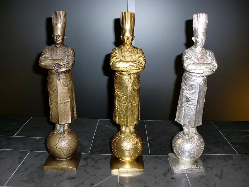 (105) Les statuettes Bocuse OR argent Bronze
