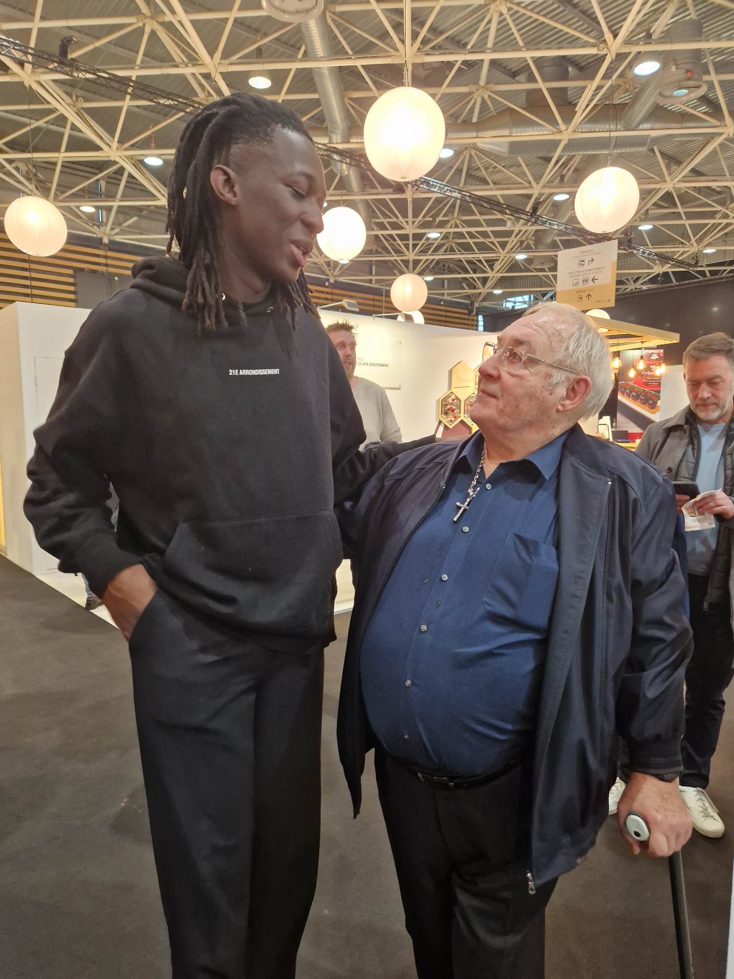 (53) Mory Sacko chef Emission culinaire M 6 entretien avec GB Sirha