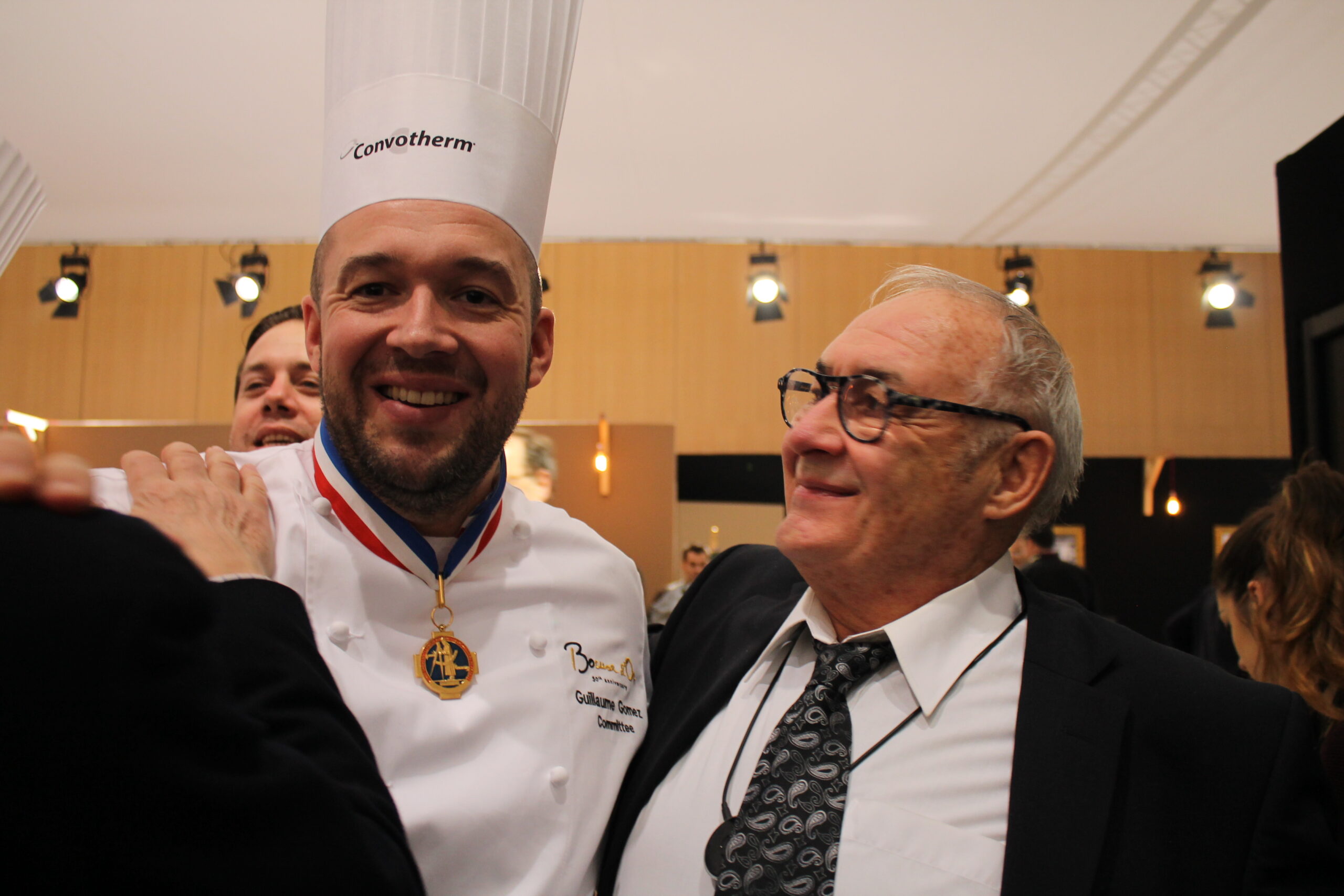 (96) Notre Ami Guillaume Gomez Chef de cuisine MOF Ambassadeur pour la cuisine Gastronomique Maîtres Cuisiniers de France Anc