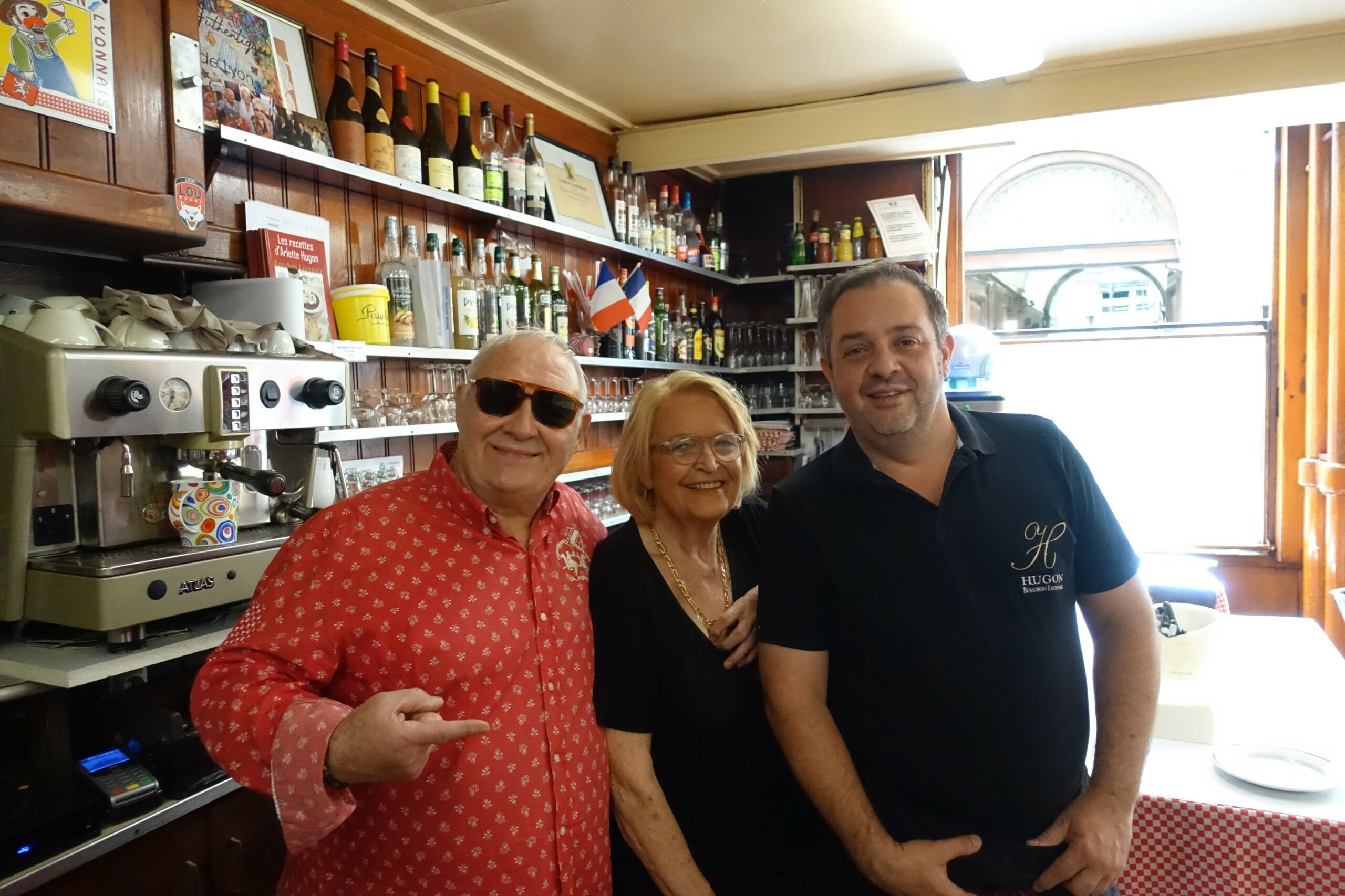 Arlette Hugon cheffe Patronne bouchon Lyonnais et son fils Eric