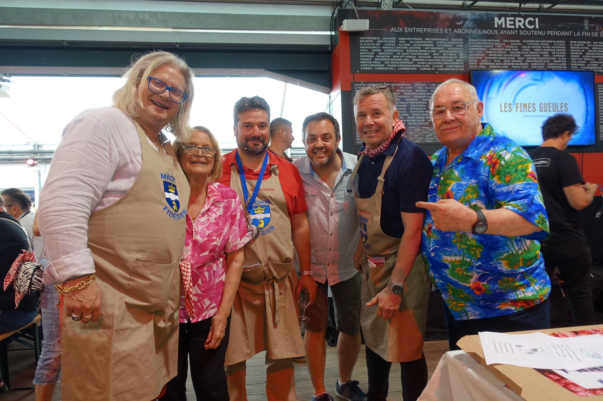 Joyeux Lurons avel l&rsquo;artiste Pierre Jean Chalançon Arlette,Maxime,Eric,Stéphanne et Guy 2023 .