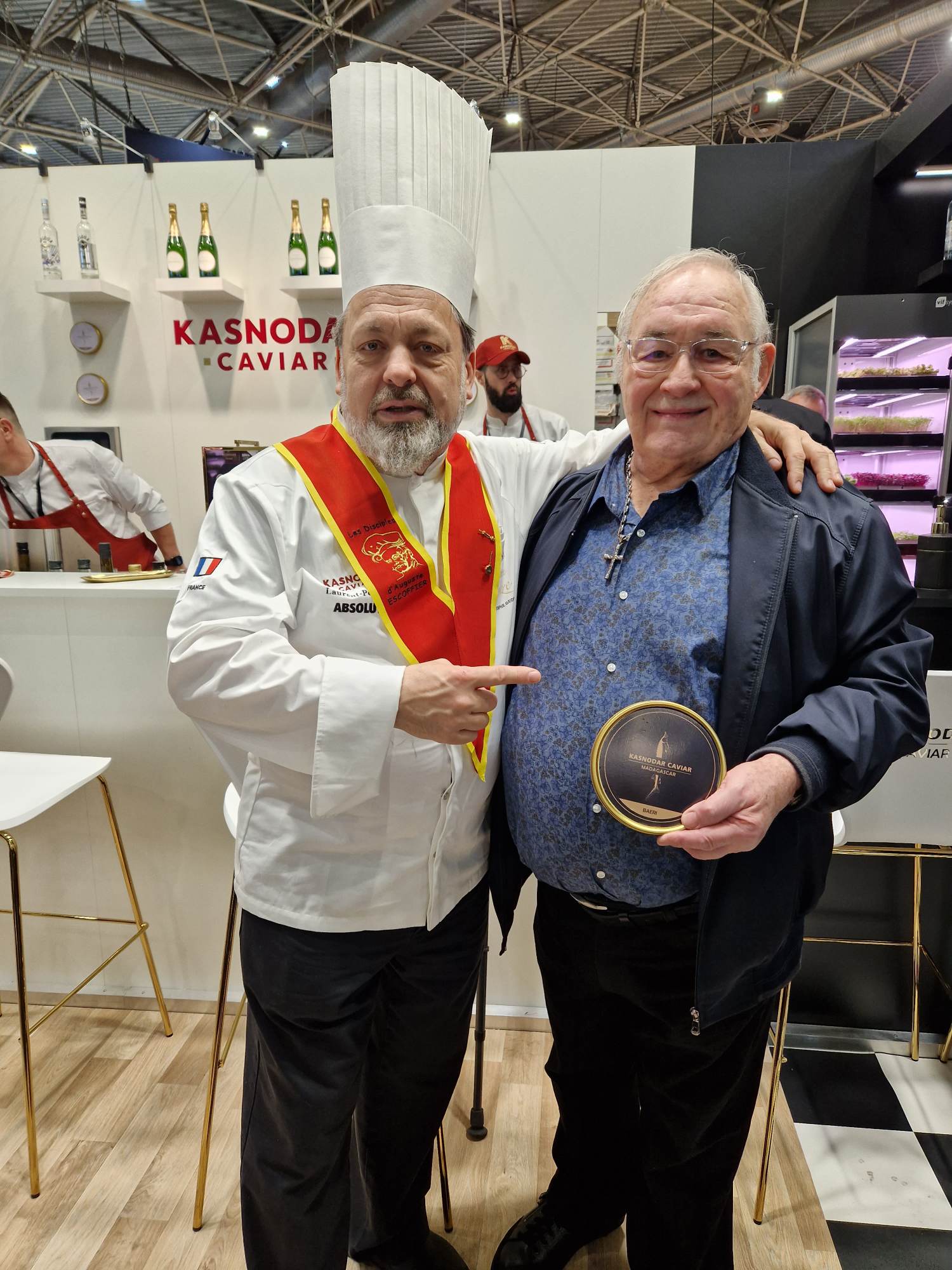 Le chef Christophe Geoffroy et son caviar avec l&rsquo;ami Guitounet