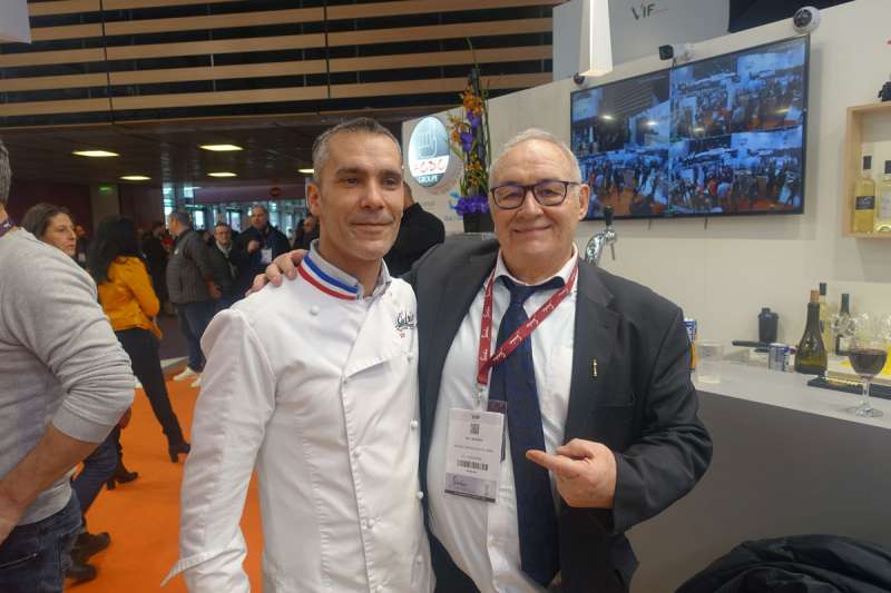 Le chef MOF Cédric champion de France Ecailler Lyon