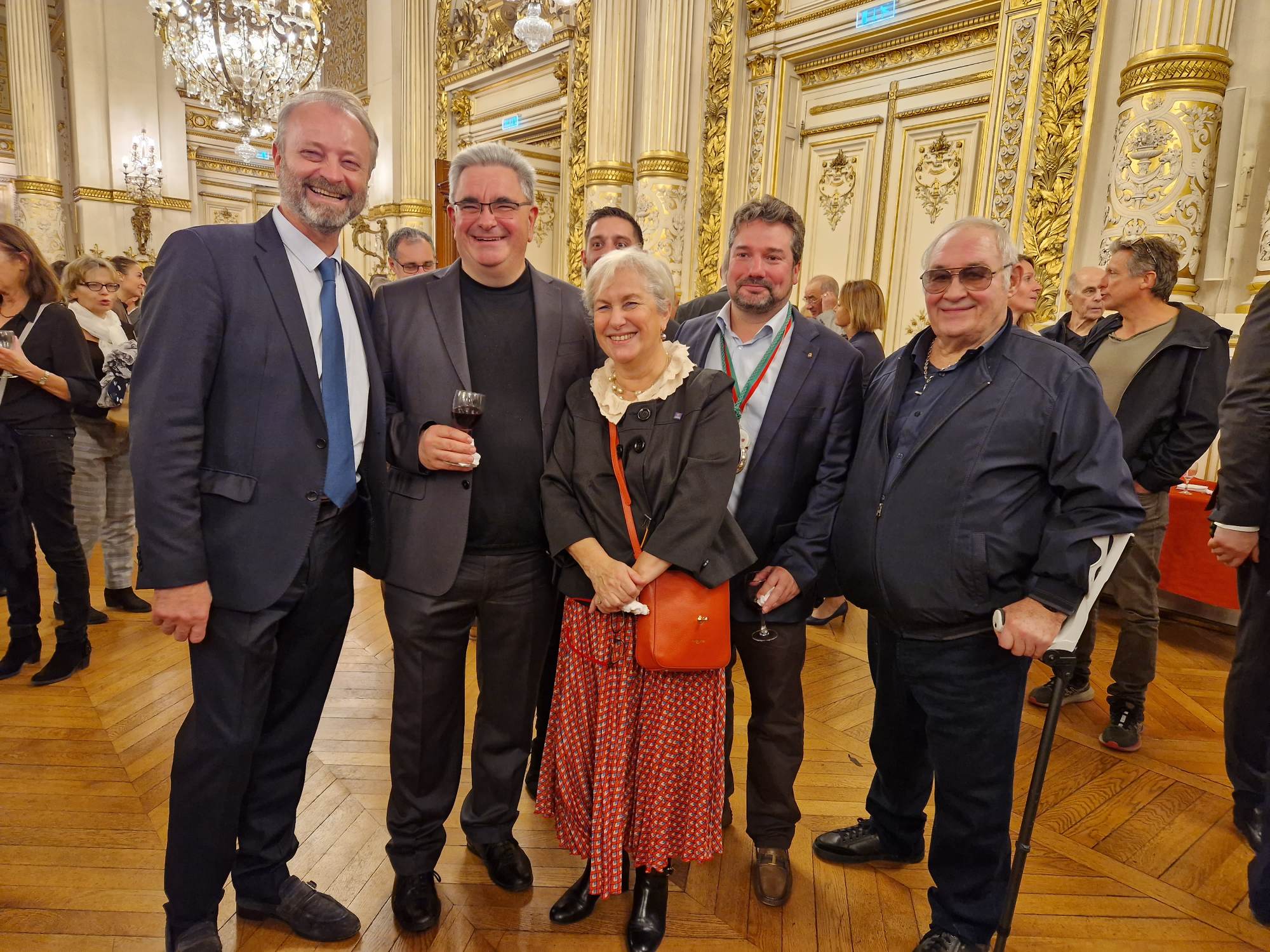 Marco lyonpeople dans les salons Préfecture du rhône et Maximme Caminalle l&rsquo;incontournable.