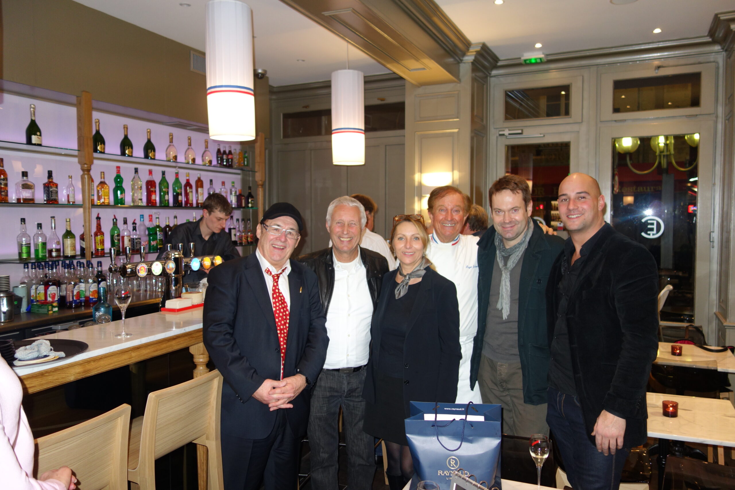 Soirée Lyonnaise à L&rsquo;espace Carnot Lyon 2avec les Chefs MOF Roger Jaloux et Claude Letohic de Las Végas Robuchon.